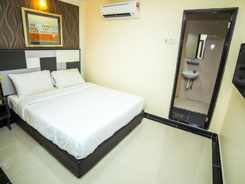 Very Hotel George Town Exterior photo
